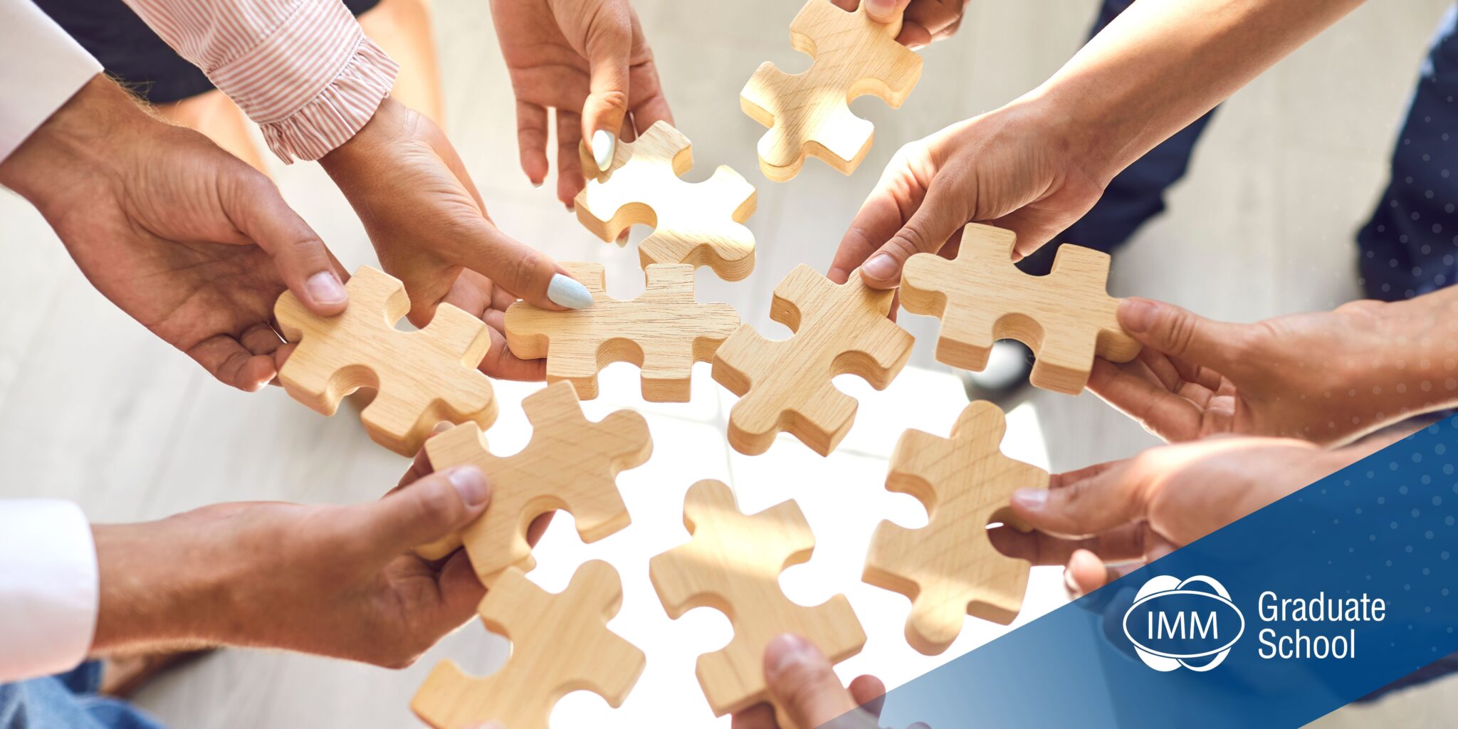 Team-collaboration-building-GEO-strategy-like-a-puzzle