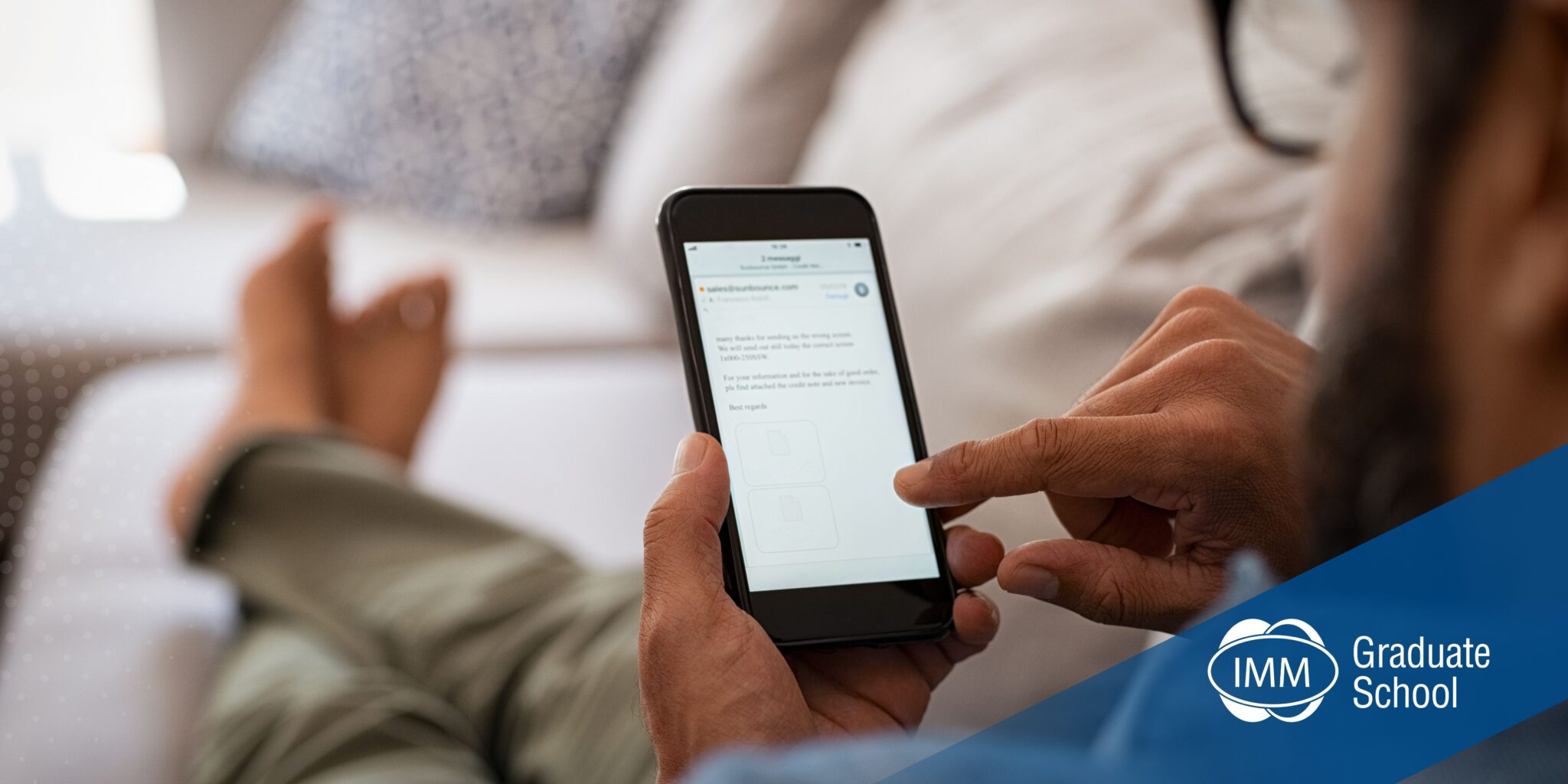 what-is-digital-fatigue-online-overload-description